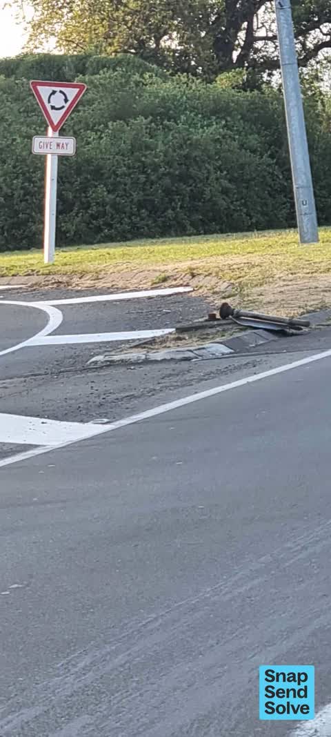 Road Signage — a report photo