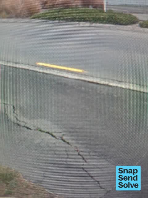 Pavement - Damaged, a report photo