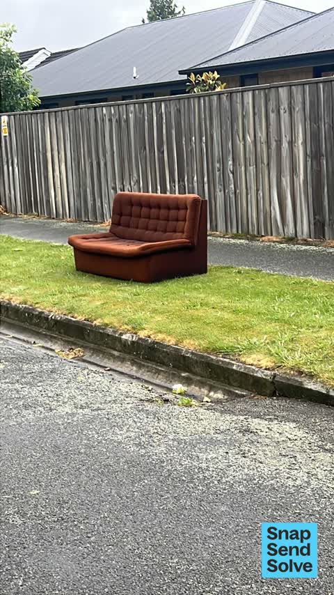 Dumped Rubbish — a report photo