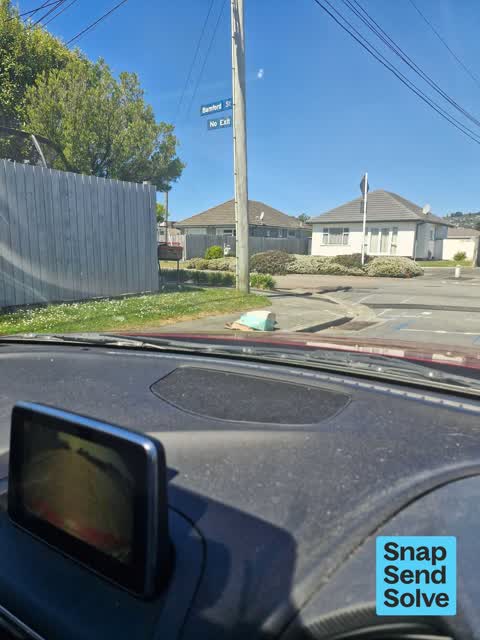 Dumped Rubbish, a report photo