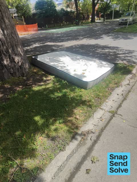 Dumped Rubbish, a report photo