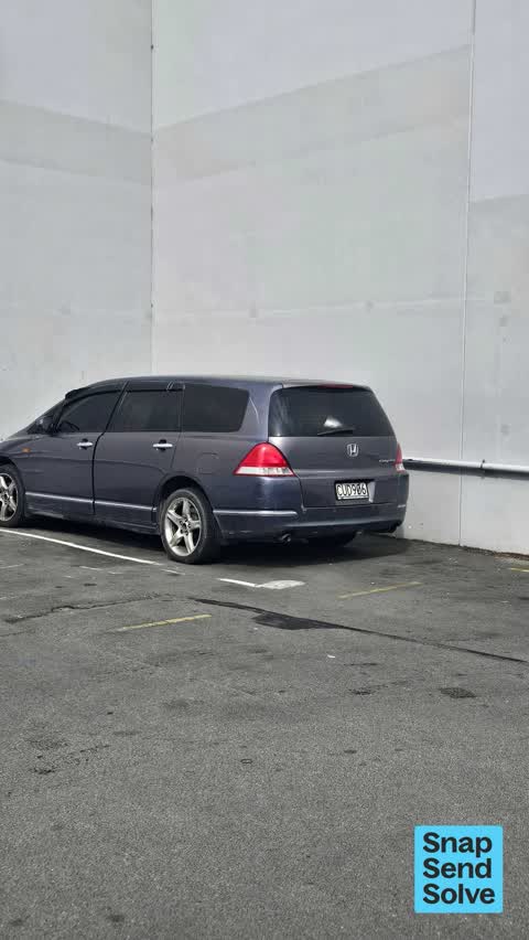 Hazard, vehicle, a report photo