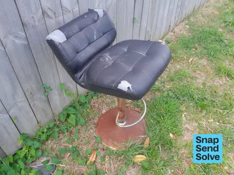 Dumped Rubbish, a report photo