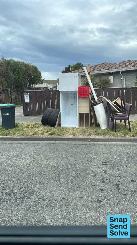 Dumped Rubbish, a report photo