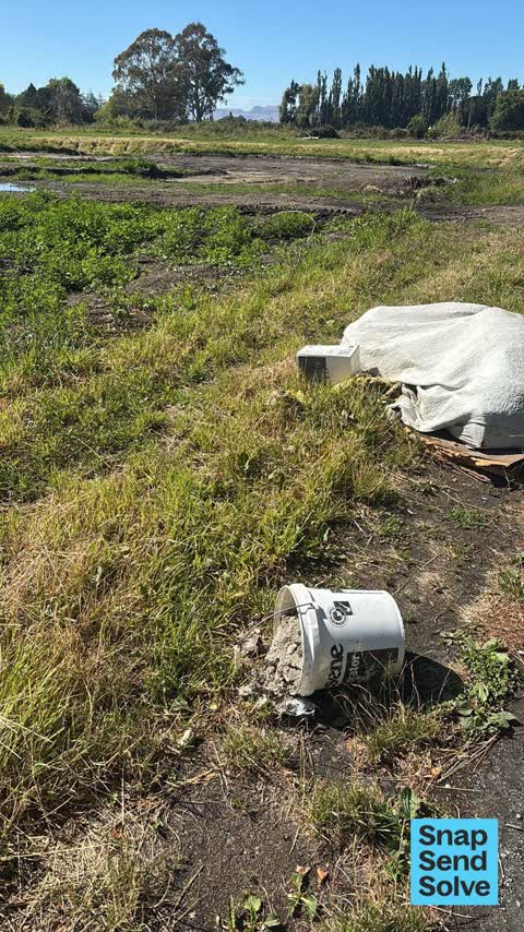 Dumped Rubbish — a report photo