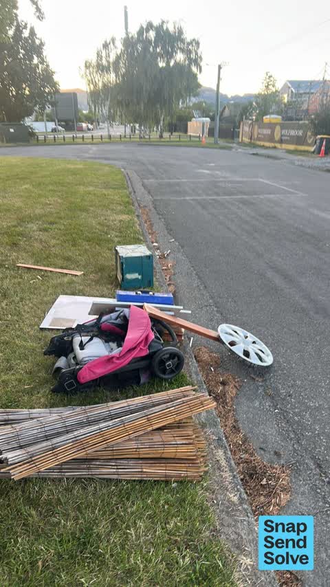 Dumped Rubbish, a report photo