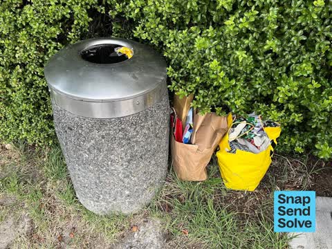 Dumped Rubbish, a report photo
