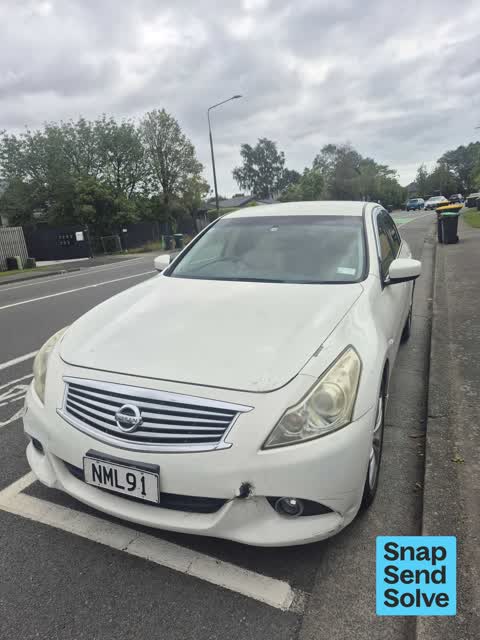 Abandoned Vehicle, a report photo
