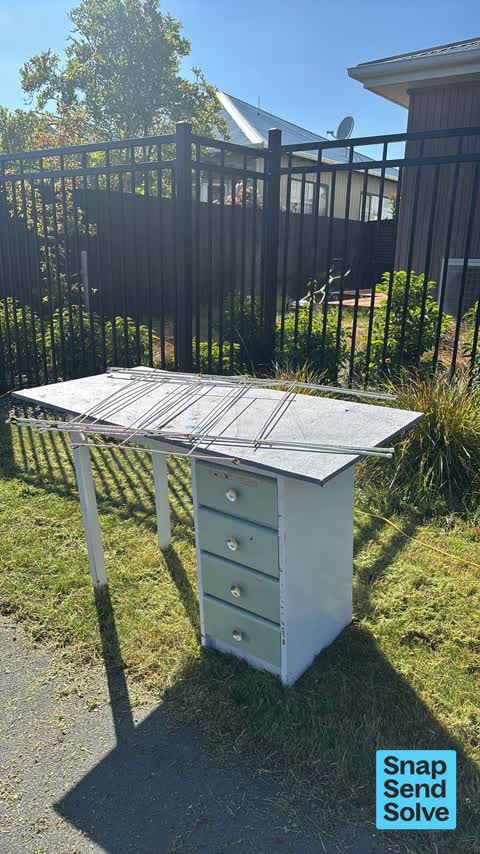 Dumped Rubbish, a report photo