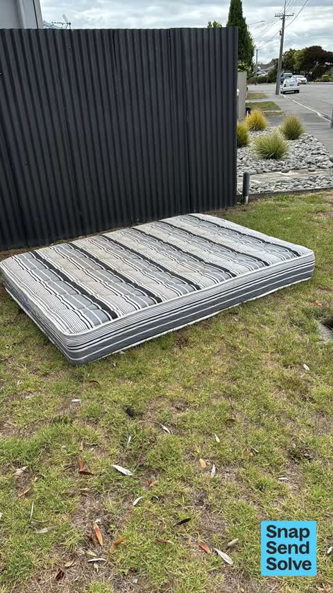 Dumped Rubbish, a report photo