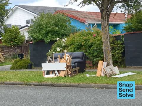 Dumped Rubbish, a report photo