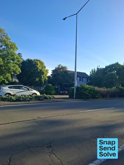 Dumped Rubbish, a report photo