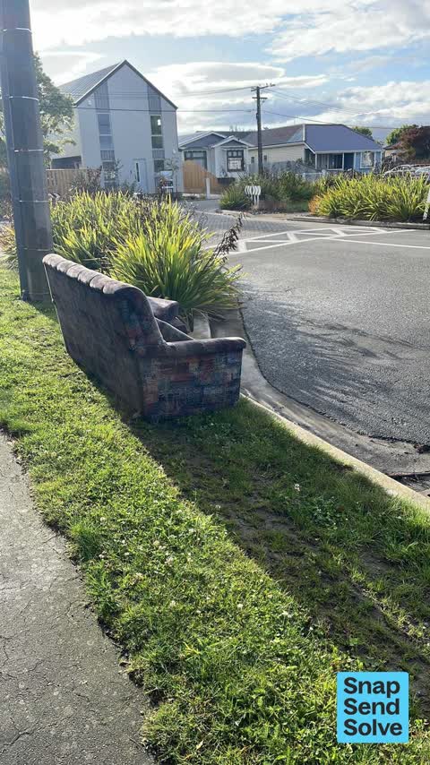 Dumped Rubbish, a report photo