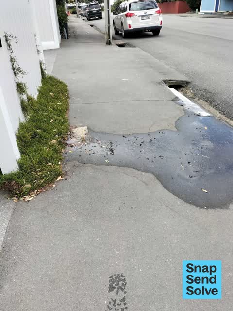 Water Leak, a report photo