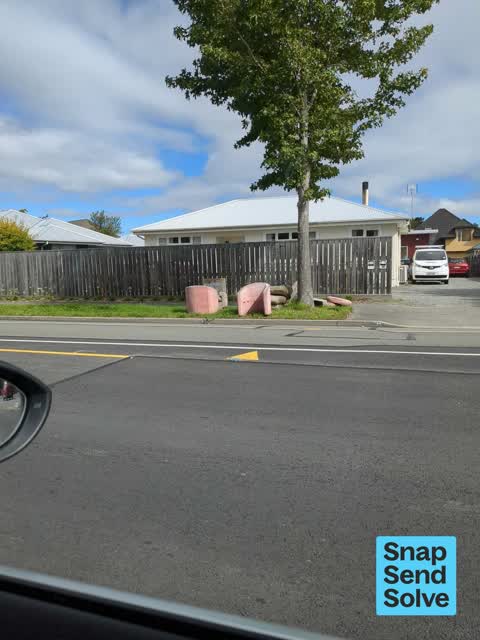 Dumped Rubbish, a report photo