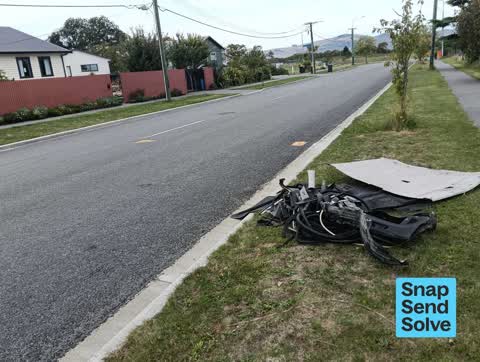 Dumped Rubbish, a report photo