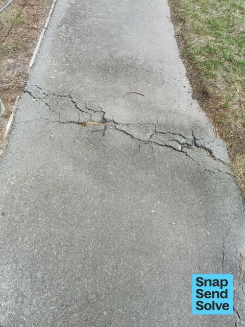 Pavement - Damaged, a report photo