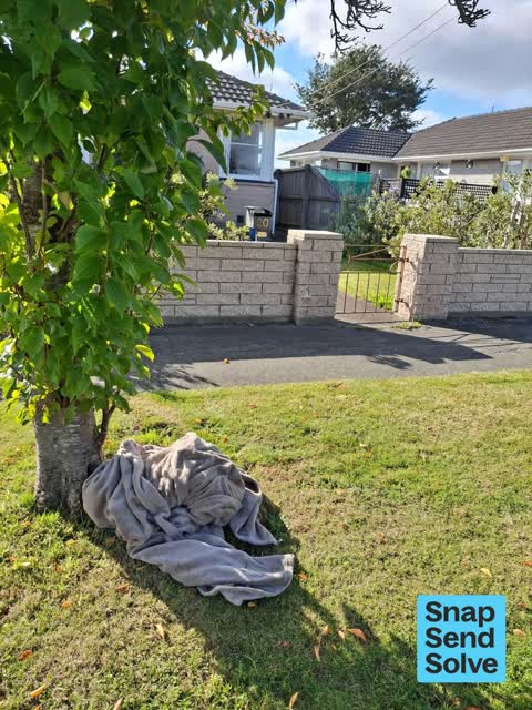 Dumped Rubbish, a report photo