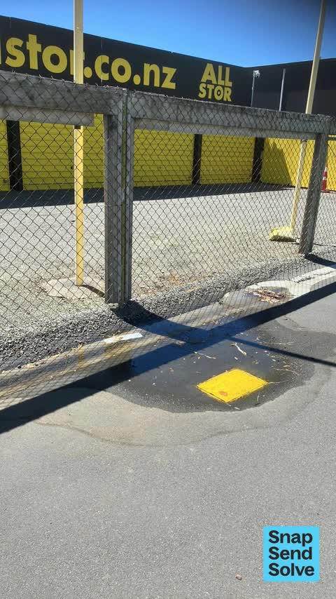Water Leak, a report photo
