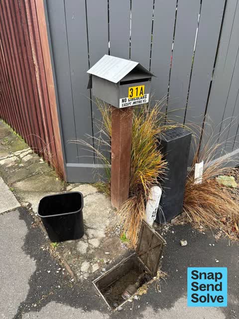 Water Leak, a report photo