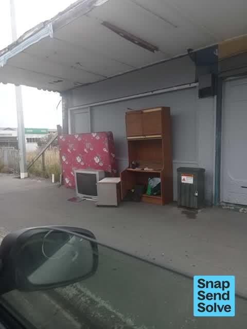Dumped Rubbish, a report photo
