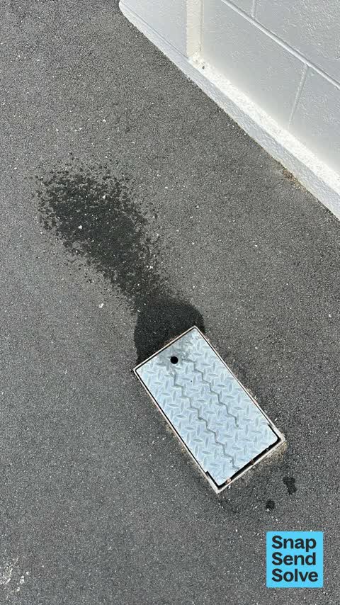 Water Leak, a report photo