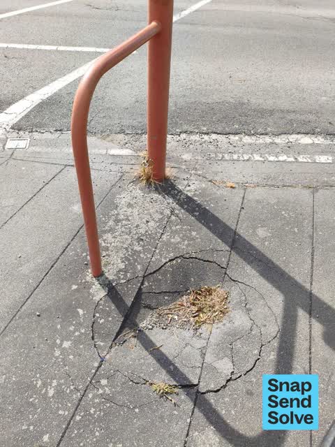 Pothole — a report photo