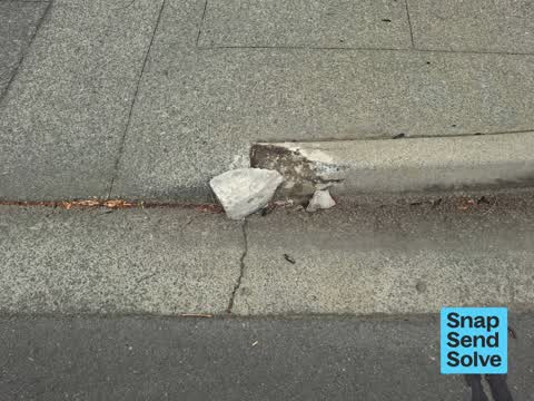 Pavement - Damaged, a report photo