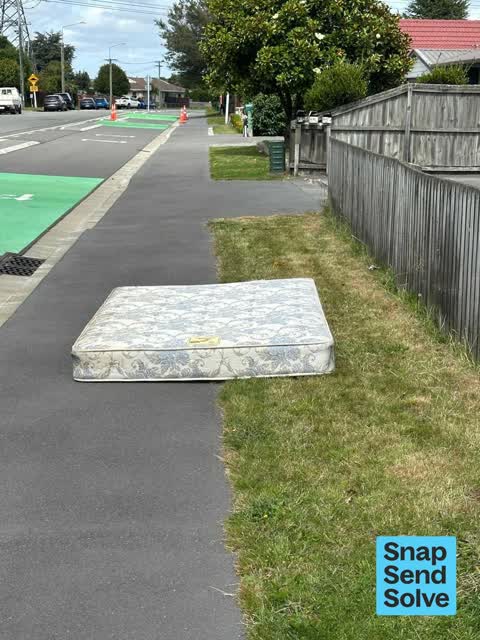 Dumped Rubbish, a report photo