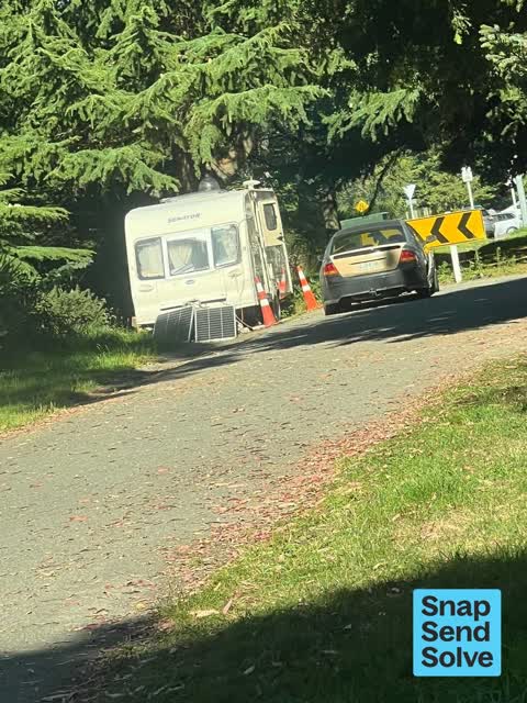 Abandoned Vehicle, a report photo
