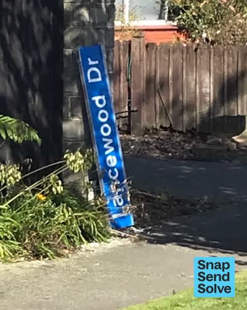 Damaged Street Sign, a report photo