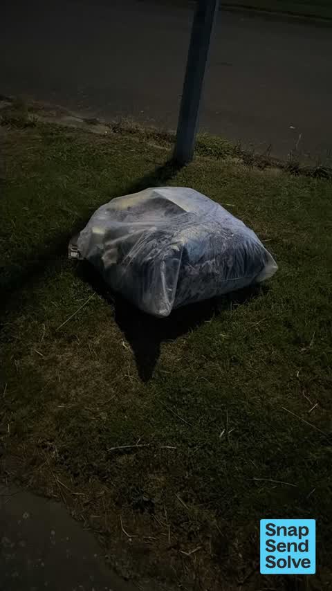 Dumped Rubbish, a report photo