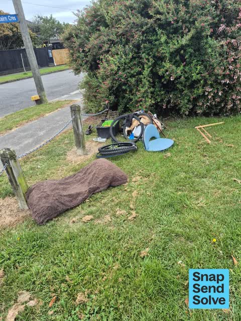Dumped Rubbish, a report photo