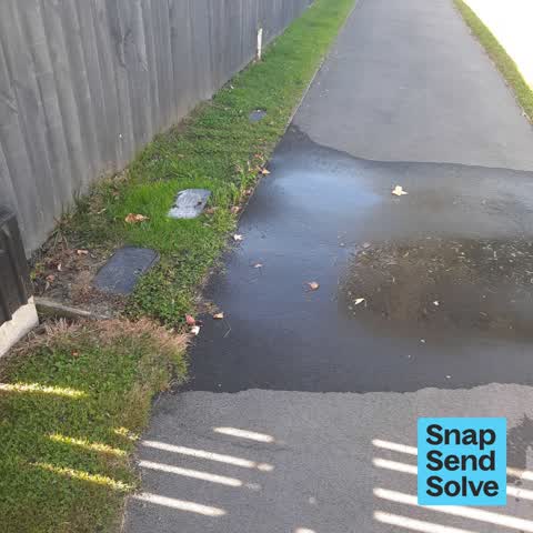 Water Leak, a report photo