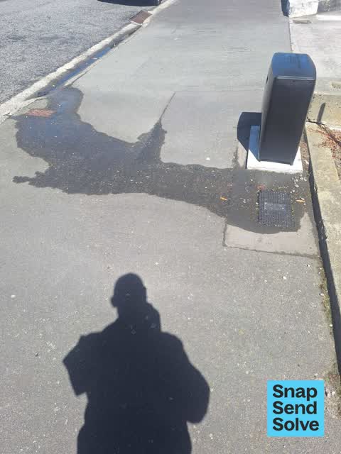 Water Leak, a report photo