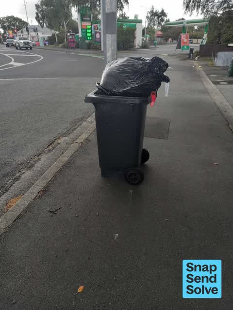 Dumped Rubbish, a report photo