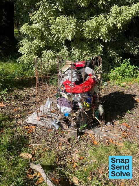 Dumped Rubbish, a report photo