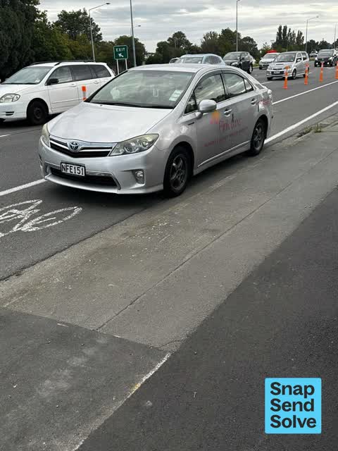 Hazard, vehicle, a report photo