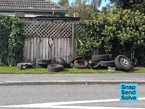 Dumped Rubbish, a report photo