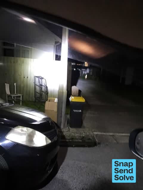 Dumped Rubbish, a report photo