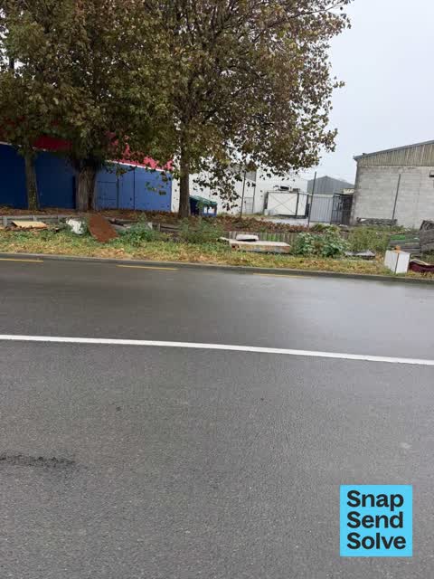 Dumped Rubbish, a report photo