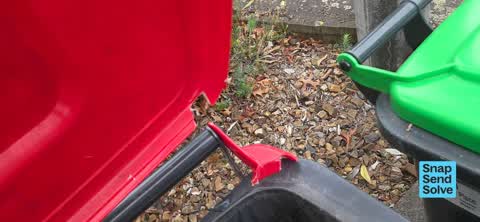 Rubbish and Bins - General, a report photo