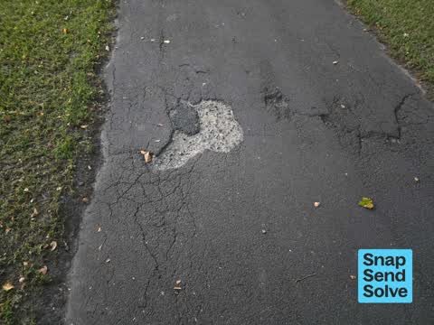Pavement - Damaged, a report photo