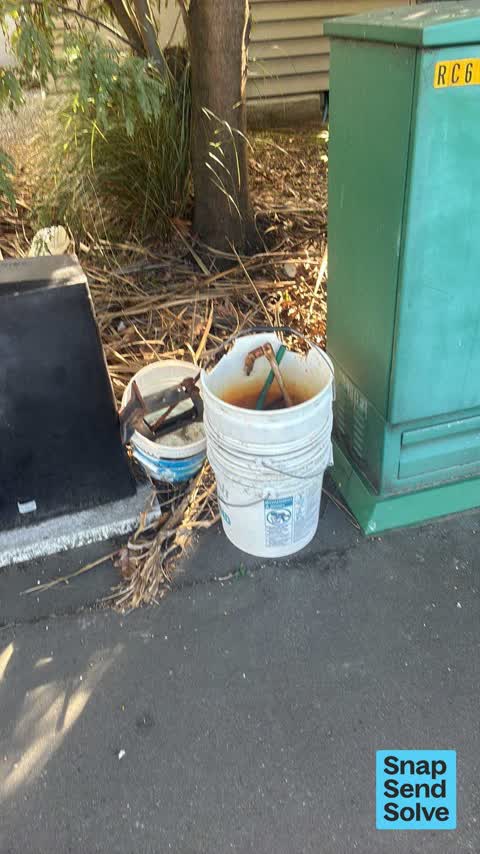 Dumped Rubbish — a report photo