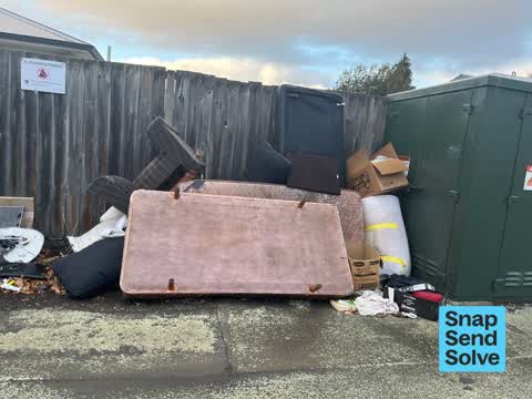 Dumped Rubbish, a report photo