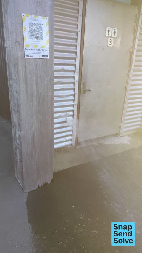 Water Leak, a report photo