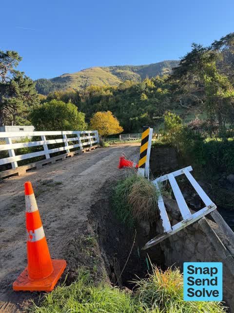 Damaged Road, a report photo