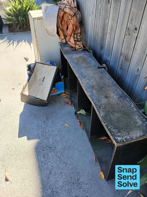 Dumped Rubbish, a report photo