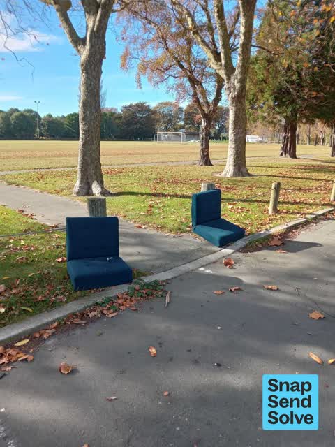 Dumped Rubbish, a report photo