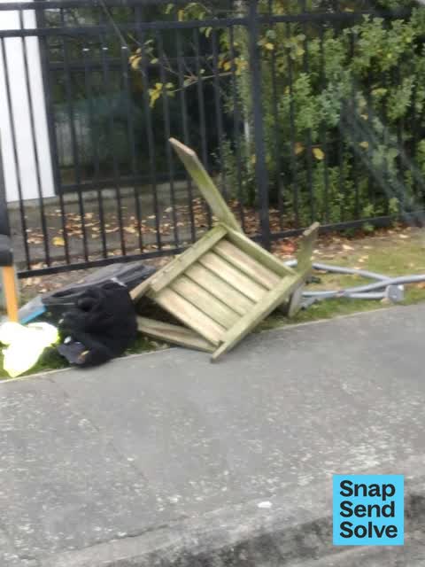 Dumped Rubbish, a report photo